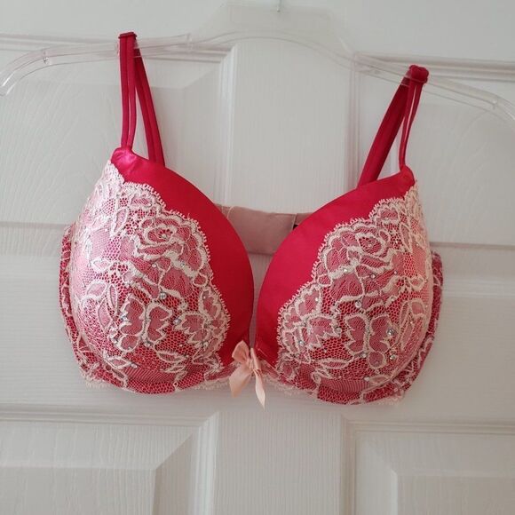 Victoria's Secret padded Underwire Bra 34DD - Picture 1 of 2